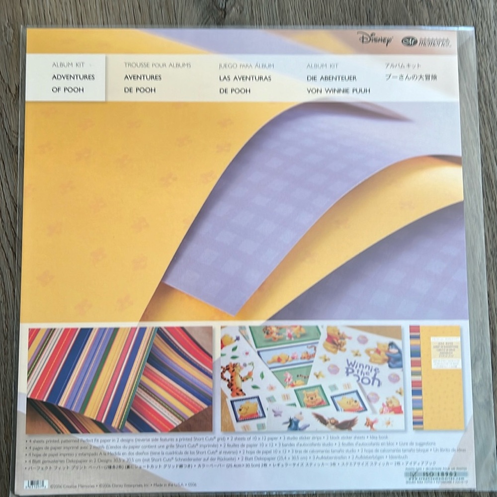 NWT Creative Memories Adventures of Pooh 12x12 Album Kit